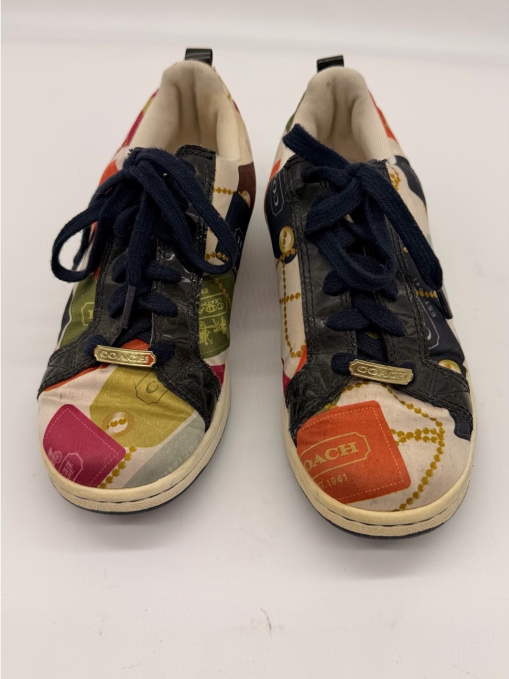 Coach Y2K Style Signature Print Sneakers- 
❤️Size 7❤️